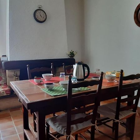 Quaint Holiday Home In Payzac With Garden Εξωτερικό φωτογραφία